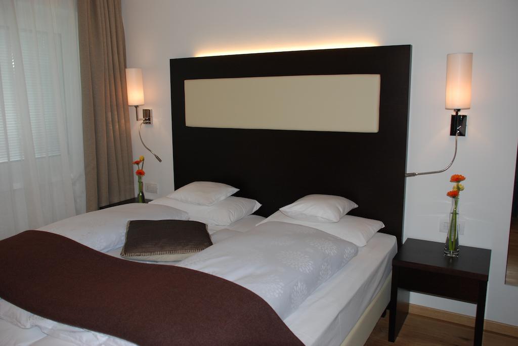 كولّي إيساركو Aparthotel Pichler الغرفة الصورة